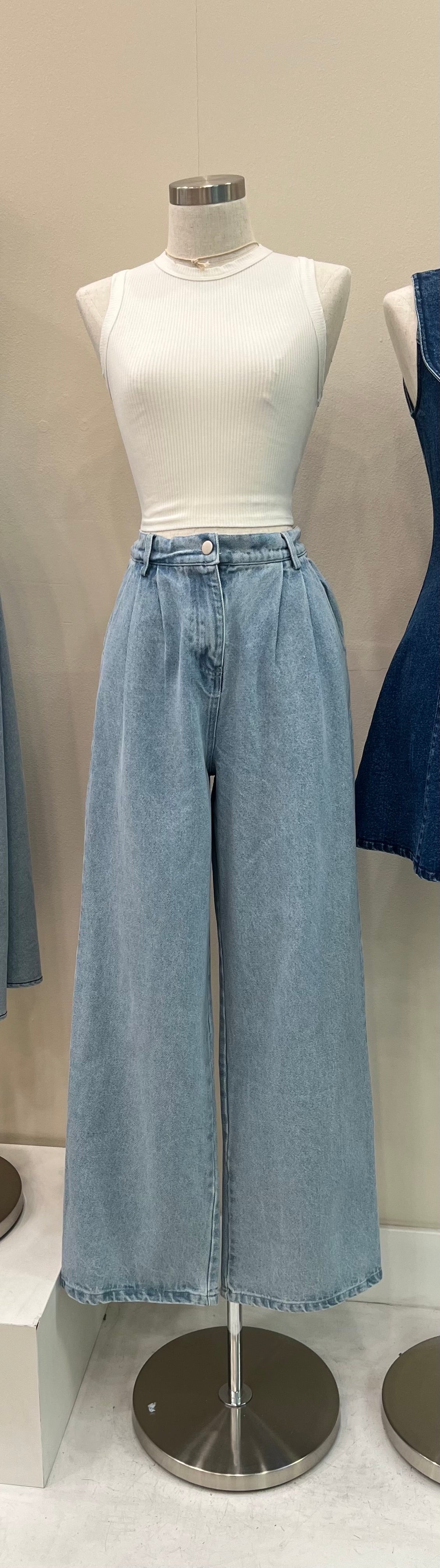 so chic jeans