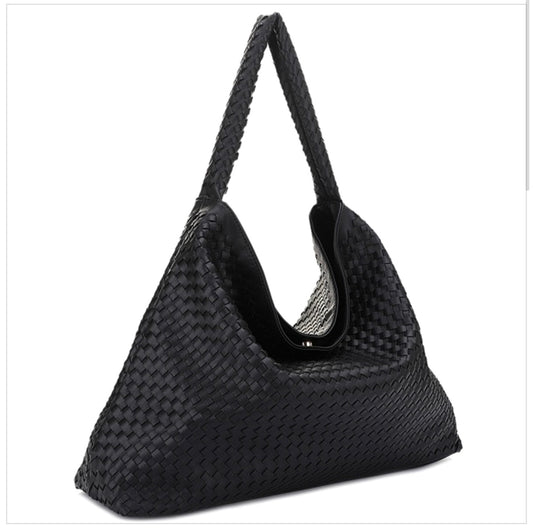 Aria woven bag